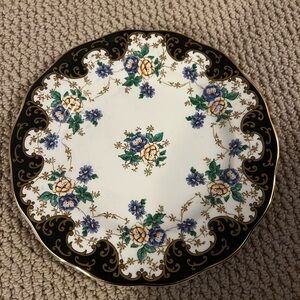 Royal Albert 100 years 1910 Duchess plate